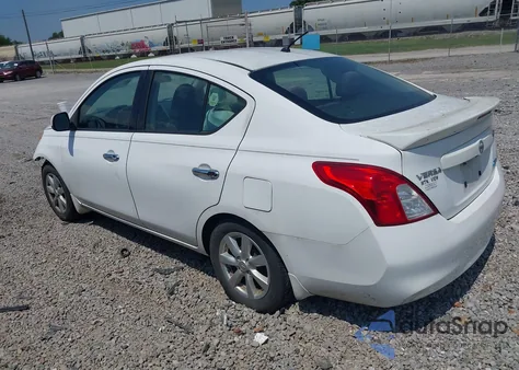 2014 Nissan Versa 1.6 Sv из США, поврежденный, VIN 3N1CN7AP9EL807844